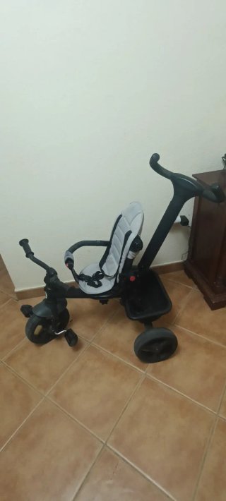 Triciclo infantil