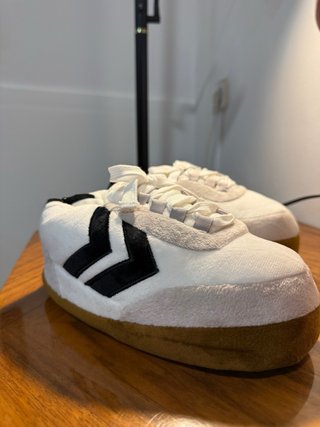 Pantuflas infantiles Lefties