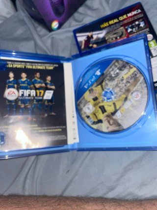 FIFA 14 y FIFA 17 PS4 Edición Deluxe