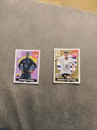 Stickers Extra Panini Valverde y Caicedo