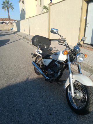 Suzuki Marauder 125cc Moto Cruiser Blanca