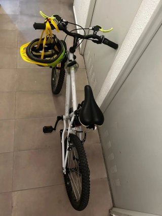 Bicicleta infantil BTWIN 16 gris Regalo casco
