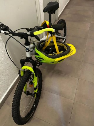 Bicicleta infantil BTWIN 16 gris Regalo casco