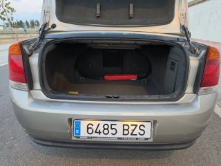 Opel Vectra 117km certificado.