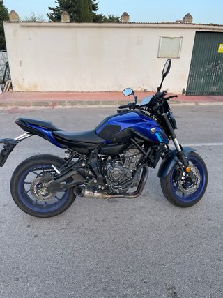 Yamaha MT-07 2024 Azul/Negro