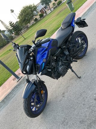 Yamaha MT-07 2024 Azul/Negro