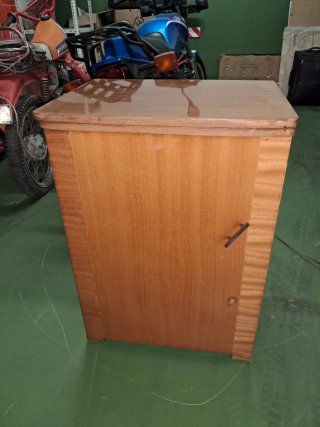 Máquina de coser Singer antigua