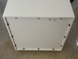 Mueble almacenaje EKET Ikea blanco y madera