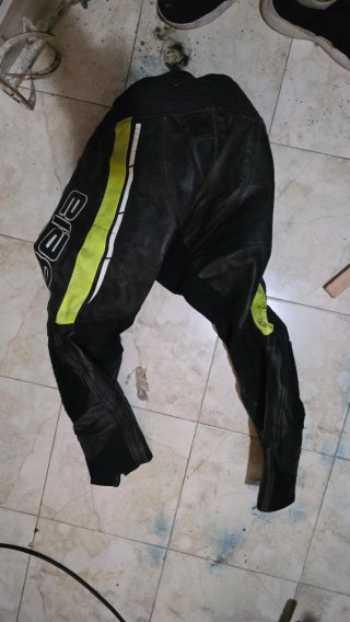 Mono de moto Bela Talla M 2 piezas