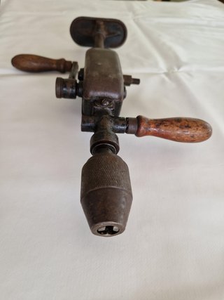 Taladro, Berbiquí manual antiguo