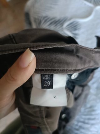 Pantalón recto marrón talla 36