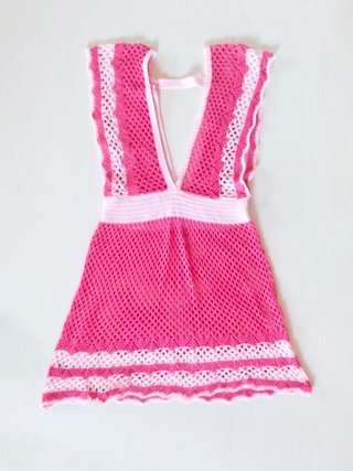 Vestido crochet fucsia estilo Ibiza