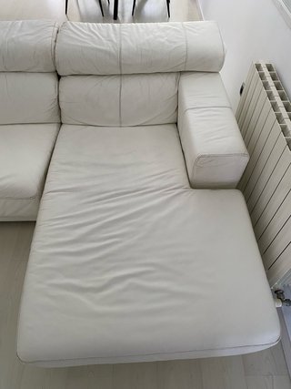 Sofá chaise longue blanco de piel