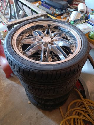 Llantas Cromadas 4x108 neumáticos 215/40/r17