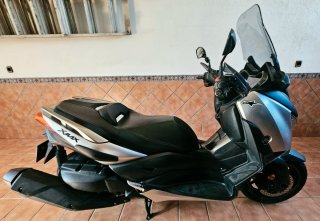 Yamaha Xmax 400