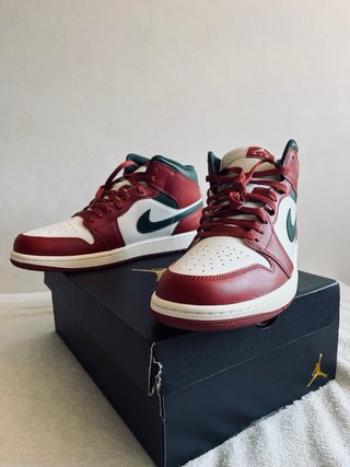 Nuove Nike Air Jordan 1 Mid Taglia 45.5