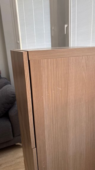 Armario de oficina Ikea madera