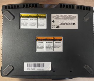 Xbox clásica original + 2 mandos + 78 juegos