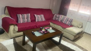 Comedor completo con cortinas y lamparas