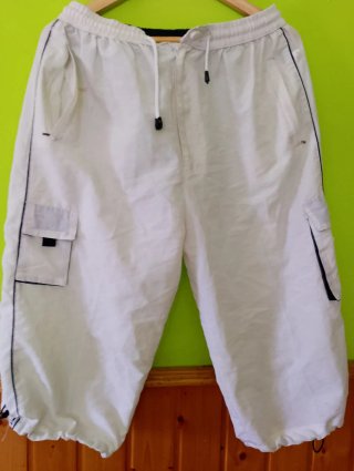 Pantalones blancos cargo