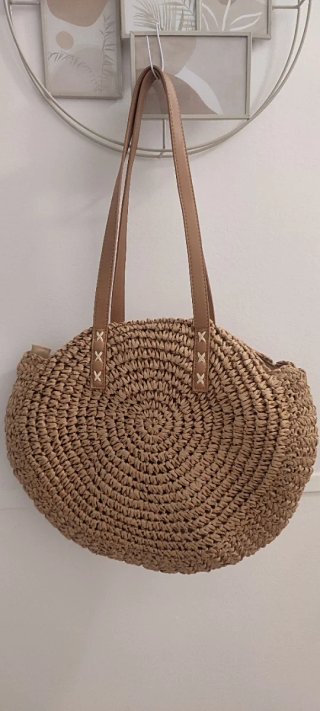 Bolso de rafia redondo