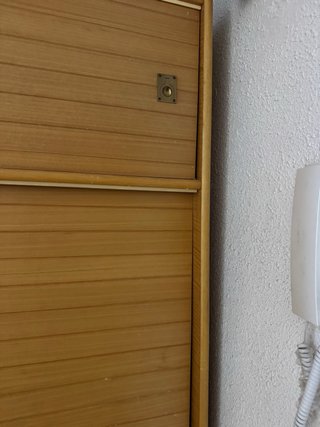 Armario con puertas correderas