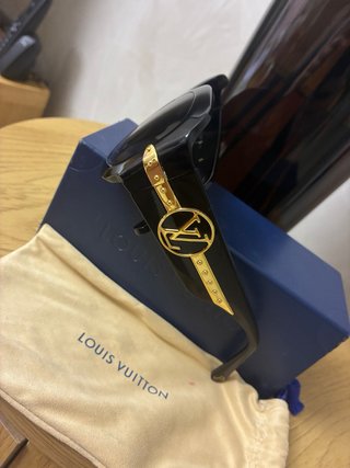 Gafas de Sol Louis Vuitton Negras y Doradas