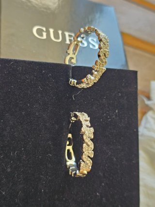 Pendientes Guess