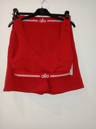 Conjunto deportivo Alo rojo