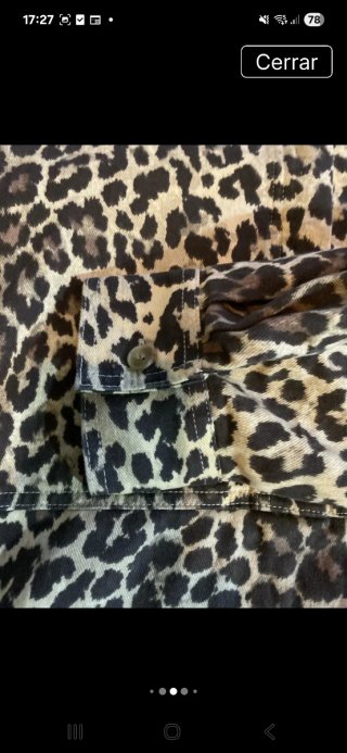 Camisa Leopardo Talla 54. Es grande.