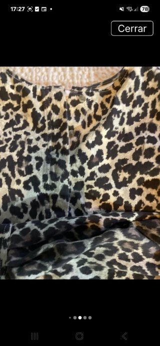 Camisa Leopardo Talla 54. Es grande.