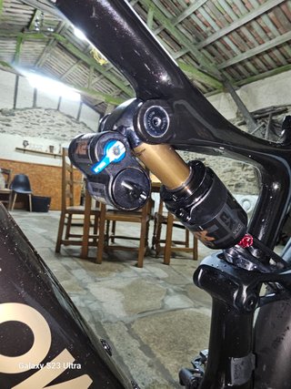 Bicicleta eléctrica Amflow tope gama