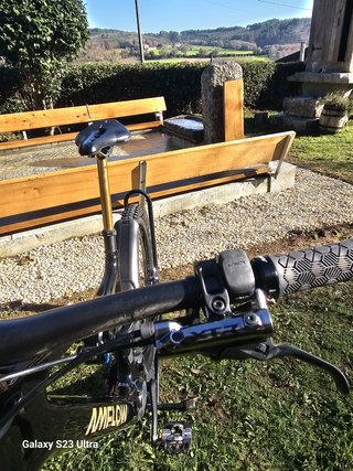 Bicicleta eléctrica Amflow tope gama