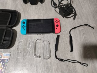 Nintendo Switch con accessori