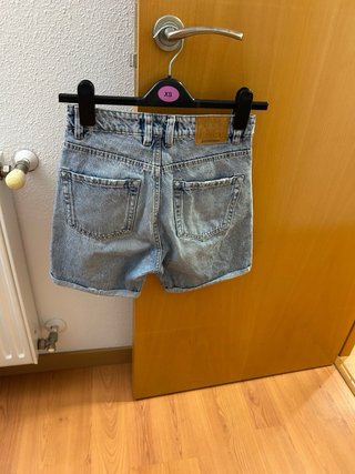 Vaqueros cortos Stradivarius Talla 34