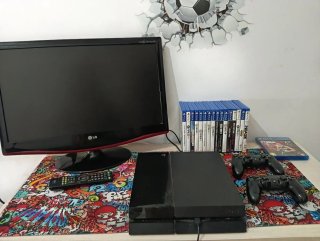 PS4 Fat Negra + 10 Juegos + TV monitor PC LG