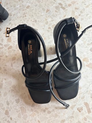 Sandalias tacón MIA negras talla 36