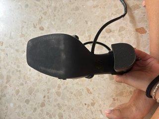 Sandalias tacón MIA negras talla 36