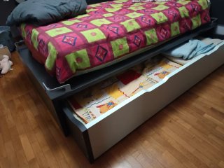 Cama nido + Estantería a juego + Tabla pared