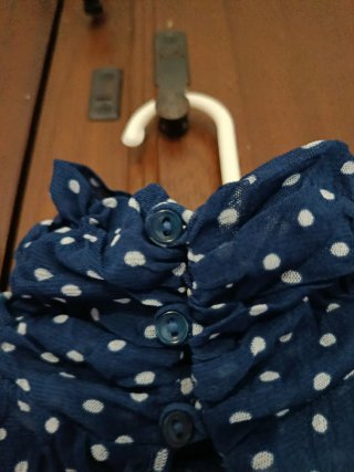 Blusa  de Zara Collection Azul Marino con Lunares.