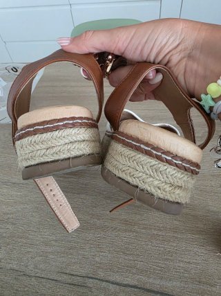 Sandalias Mustang
