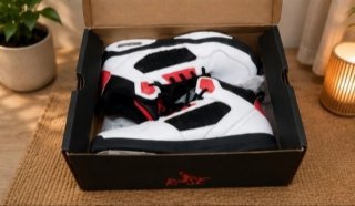 Deportivas Baloncesto Blancas y Rojas