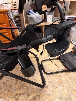 Logitech G29 + Cockpit Playseat