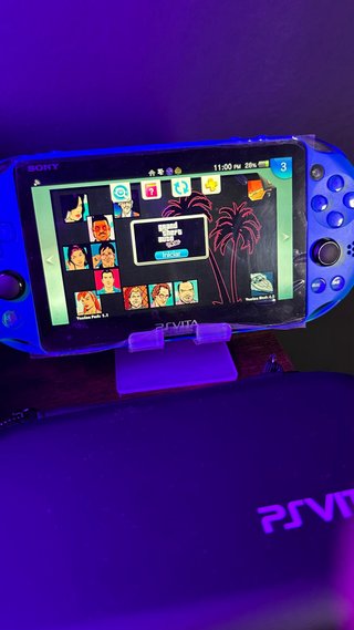 PS Vita Slim 2000 256GB + Estuche Impecable