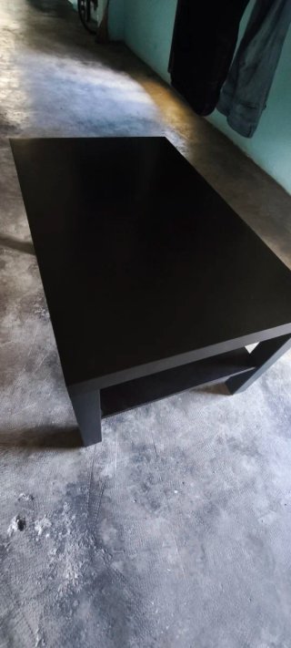 Mesa auxiliar LACK IKEA Negra