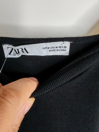 Top Zara maniche a sbuffo