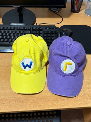 Gorras Wario y Waluigi