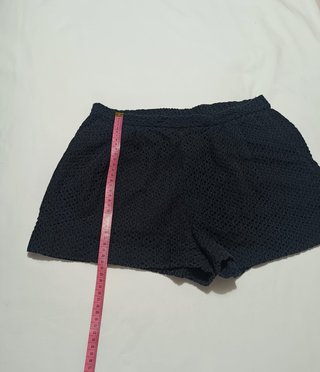 Shorts Encaje Stradivarius Negros – Talla / Size M