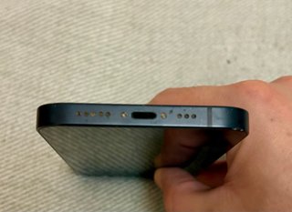 iPhone 13 Apple