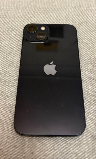iPhone 13 Apple